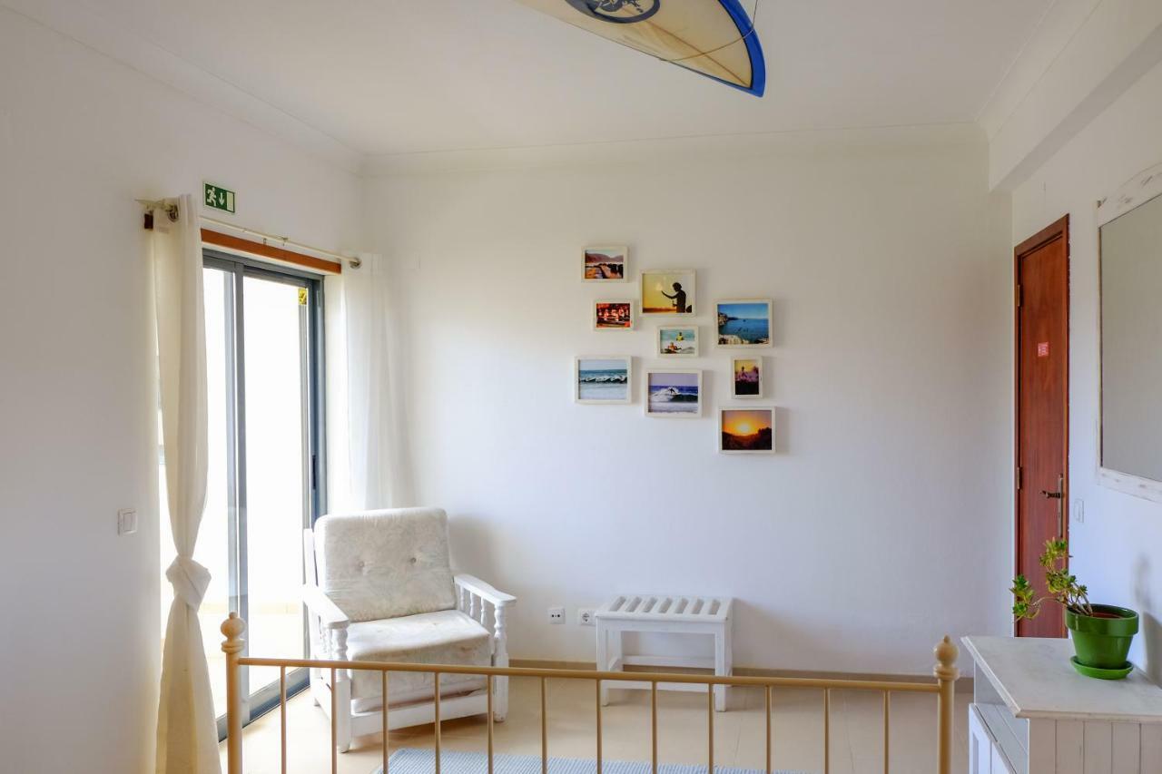 Algarve Surf Hostel - Лагуш Экстерьер фото